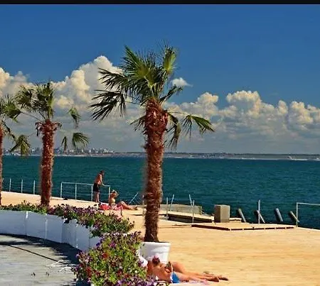 Sea View Mercedes * Odessa